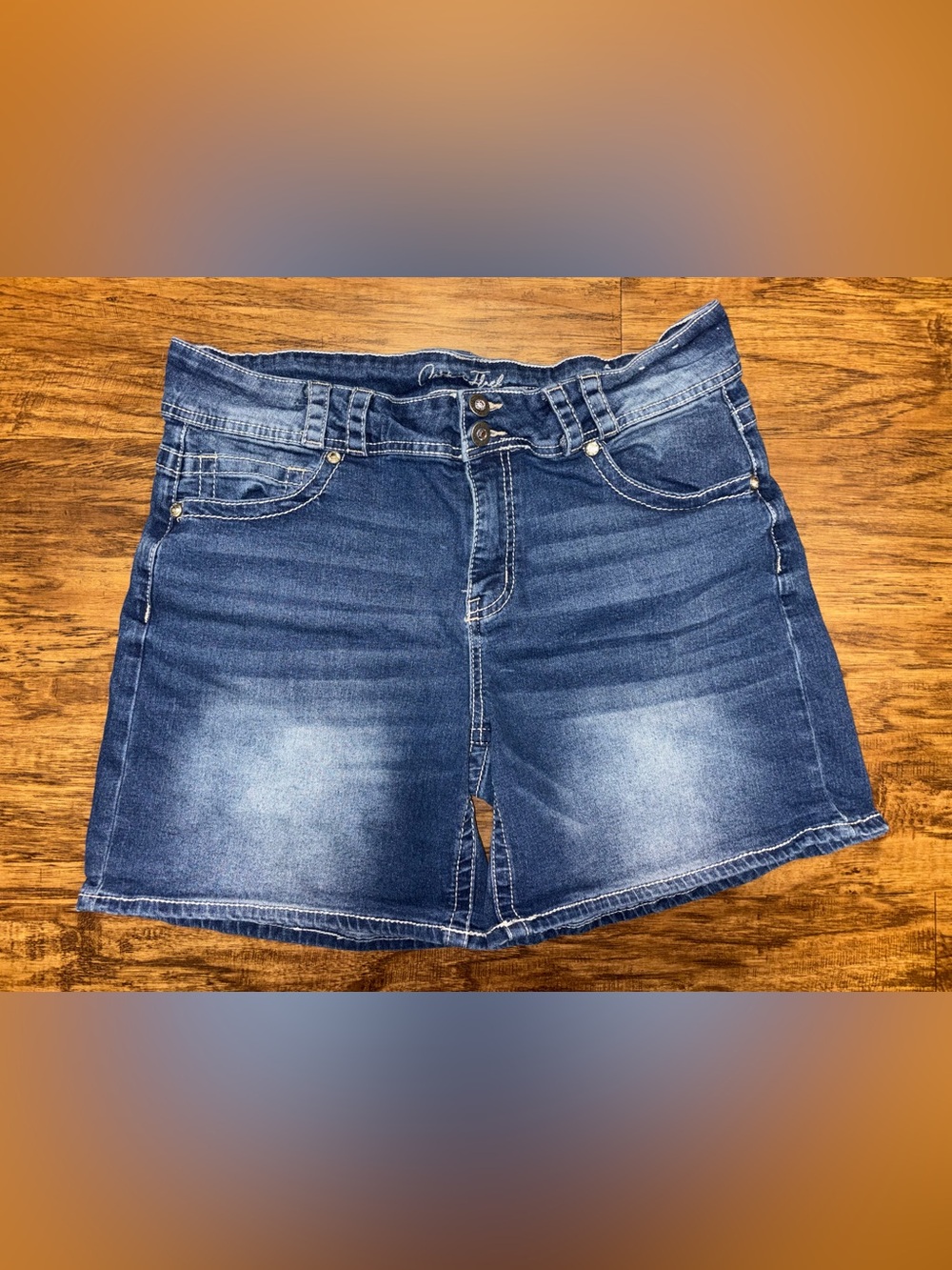 Copper Flash Mid Rise Curvy Shorts Size 14
